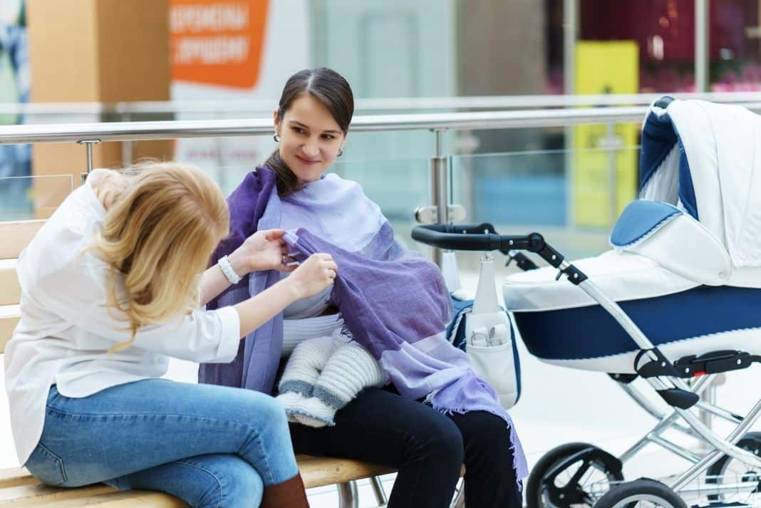 Tips For Breastfeeding Comfortably In Public