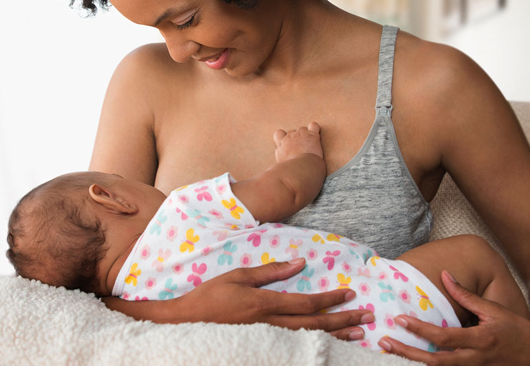 5 Signs Your Baby Is Getting Enough Breast Milk