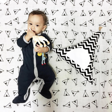 7 Tips to Master Perfect Baby Flat Lay Photos