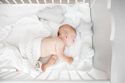5 Tips To Sleep Train Your Baby