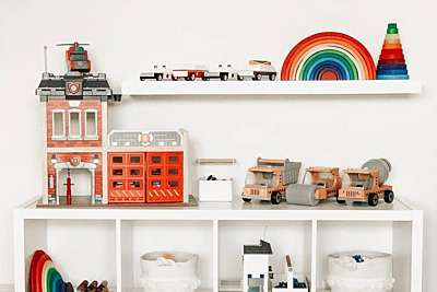 Should You Choose Wooden Over Plastic Toys?