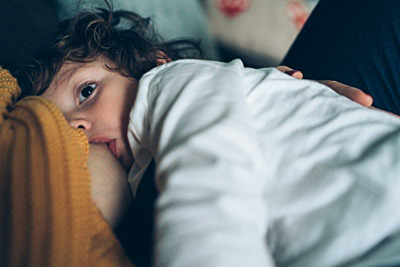 What You Need To Know About Extended Breastfeeding