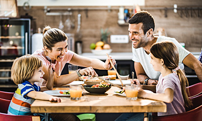 Should Kids Eat The Same Food As Parents?