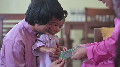 Ideas to Celebrate Your Baby’s First Raya