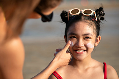 Do Kids Really Need Sunscreen?